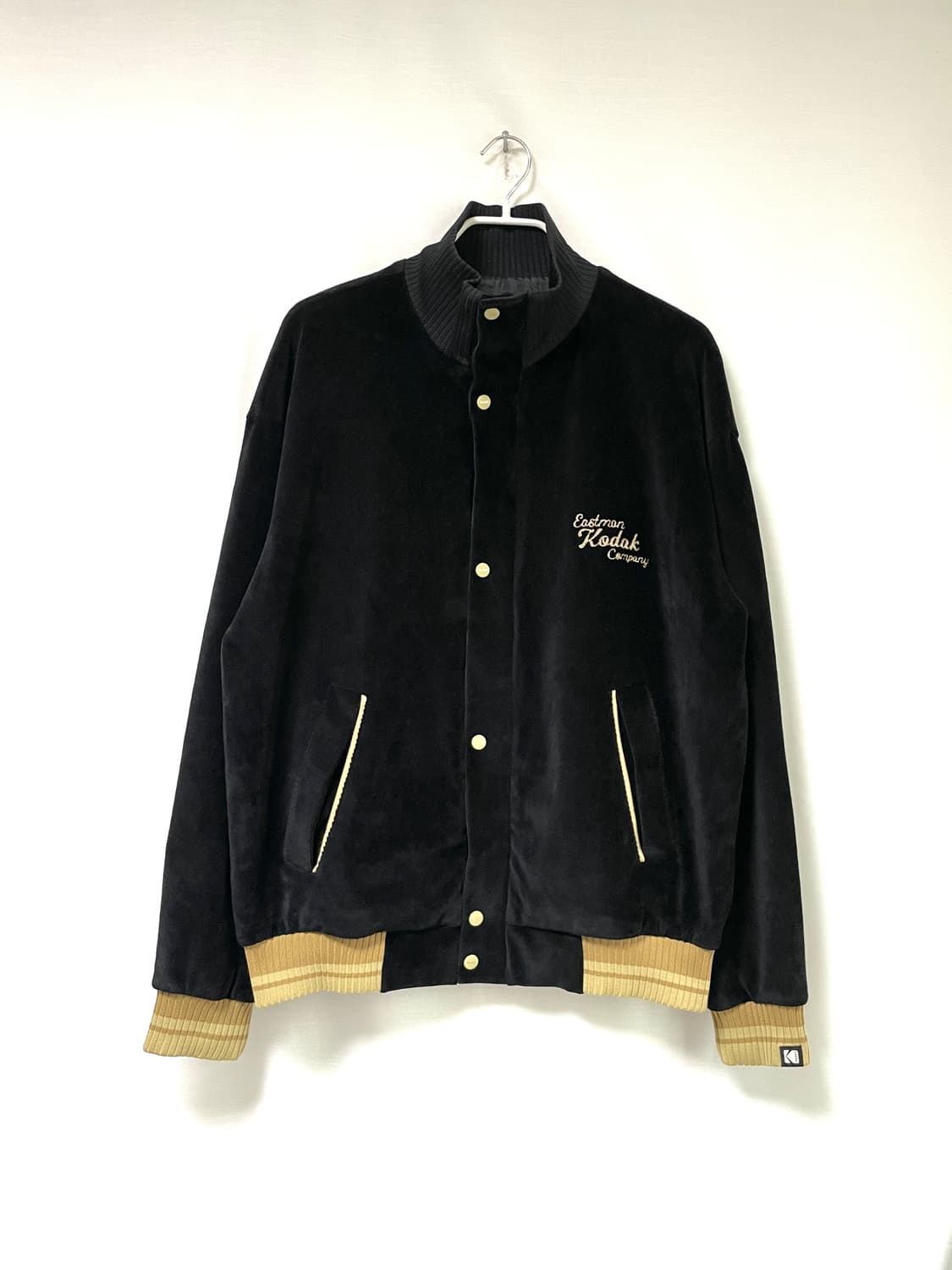코닥 남녀공용 코듀로이 헤링턴 바시티 자켓 M _ 블랙 상품이미지1