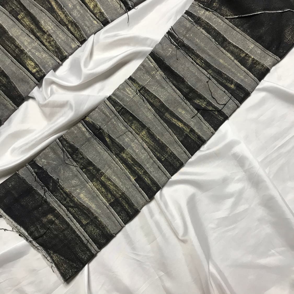 이세이미야케 02AW 레이어드 패치워크 코팅 데님 팬츠 상품이미지8