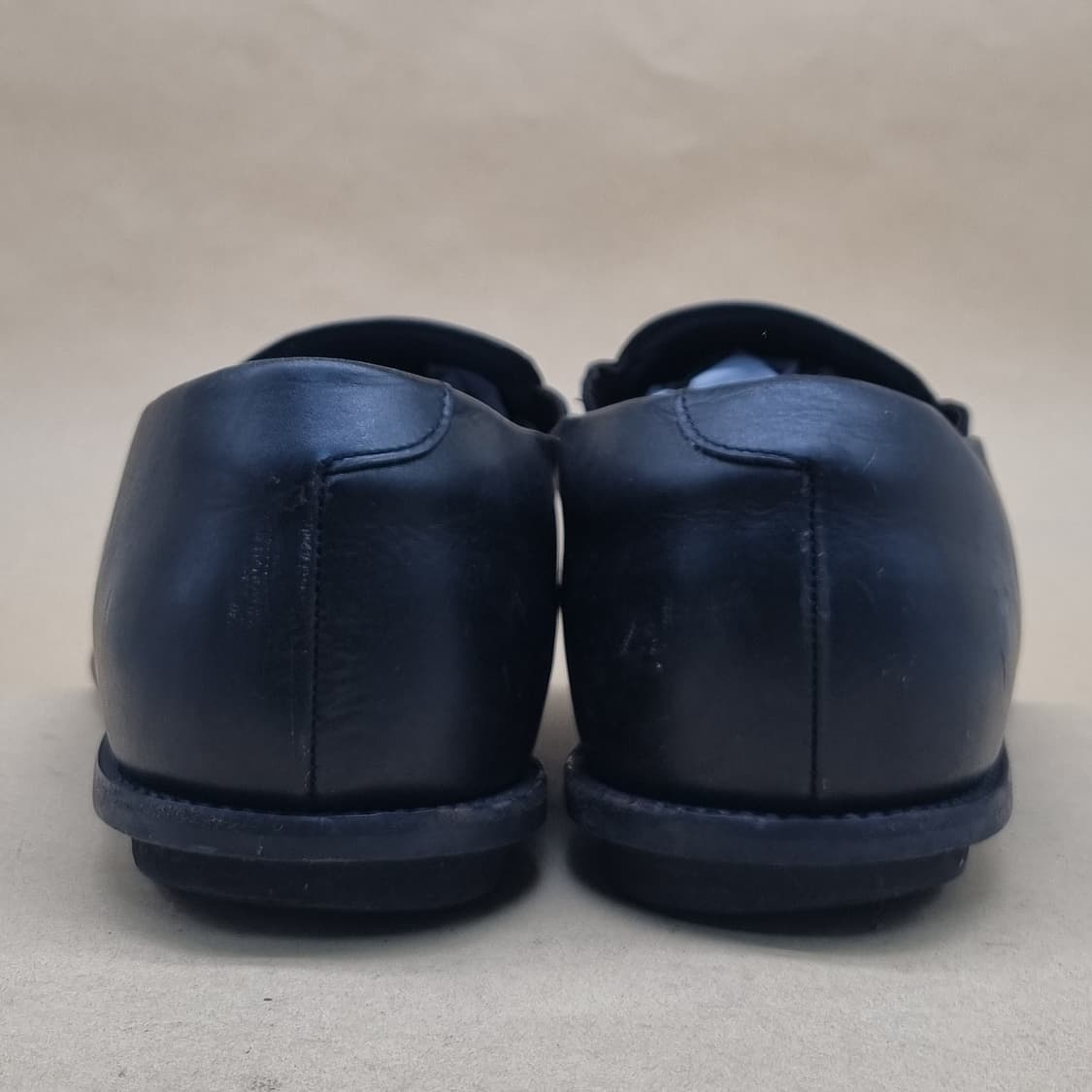 정품 프라다 남성로퍼 12 300 상품이미지4