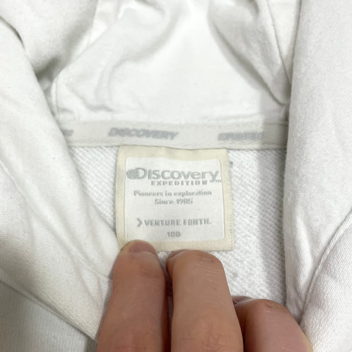 디스커버리 화이트 후드티셔츠 여성100 상품이미지6