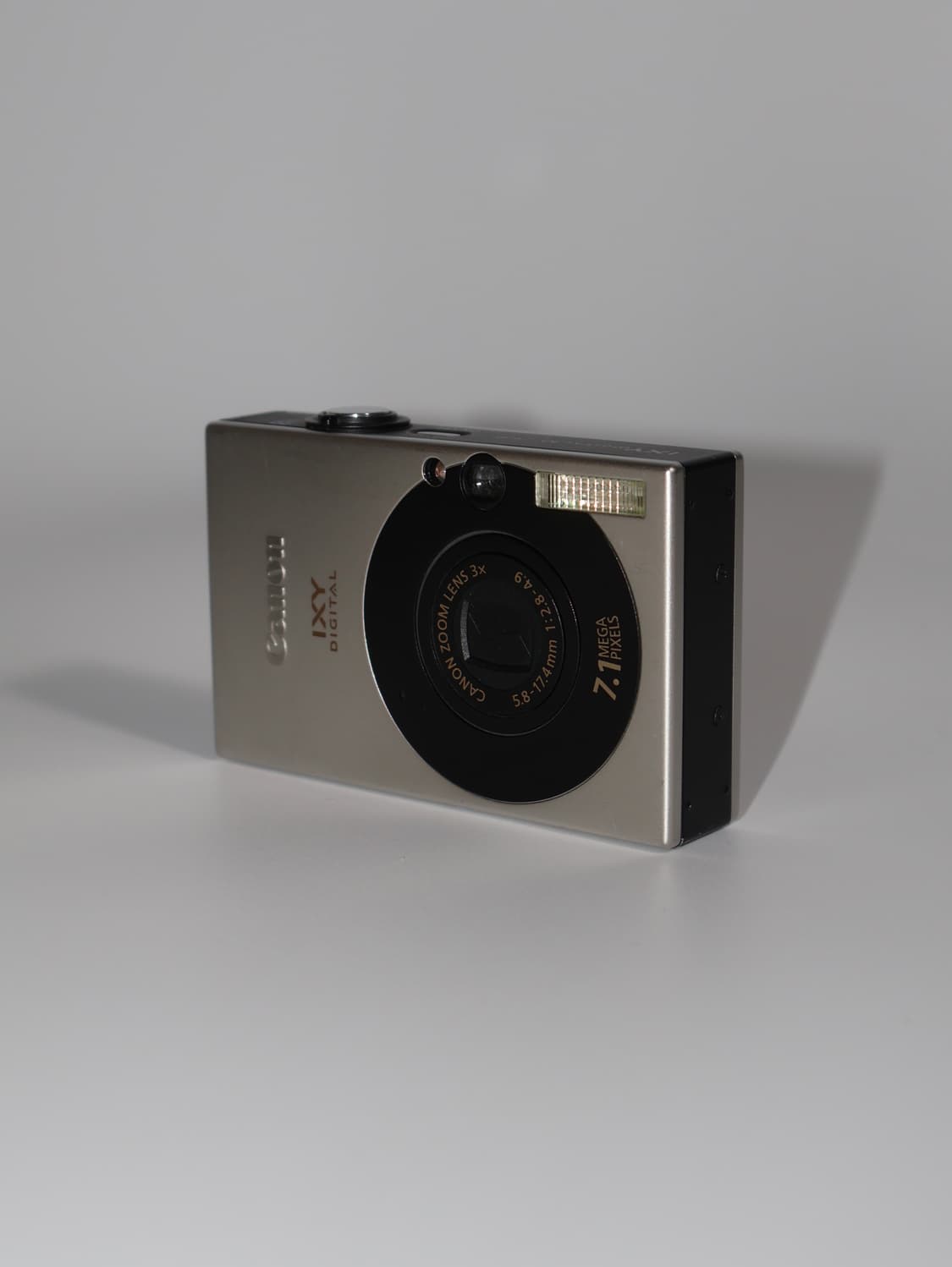 [미품,풀구성!] 캐논 익시ixy 10(익서스ixus 70) 블랙 디카 상품이미지4