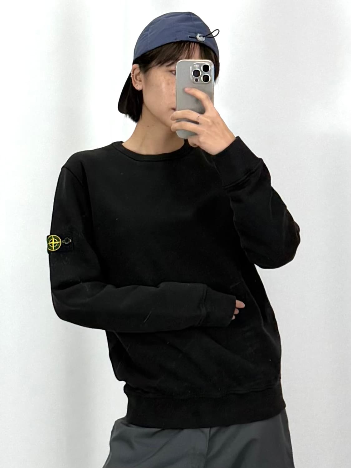 루키CK9750: 새상품 스톤 아일랜드 여성 블랙 맨투맨  상품이미지1