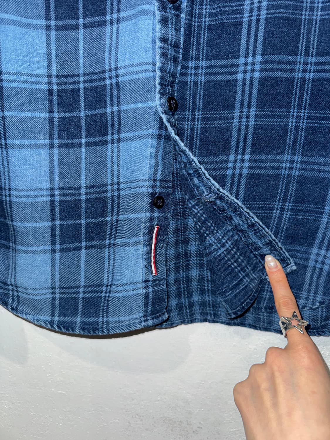 타미힐피거 블루 체크 셔츠 상품이미지3