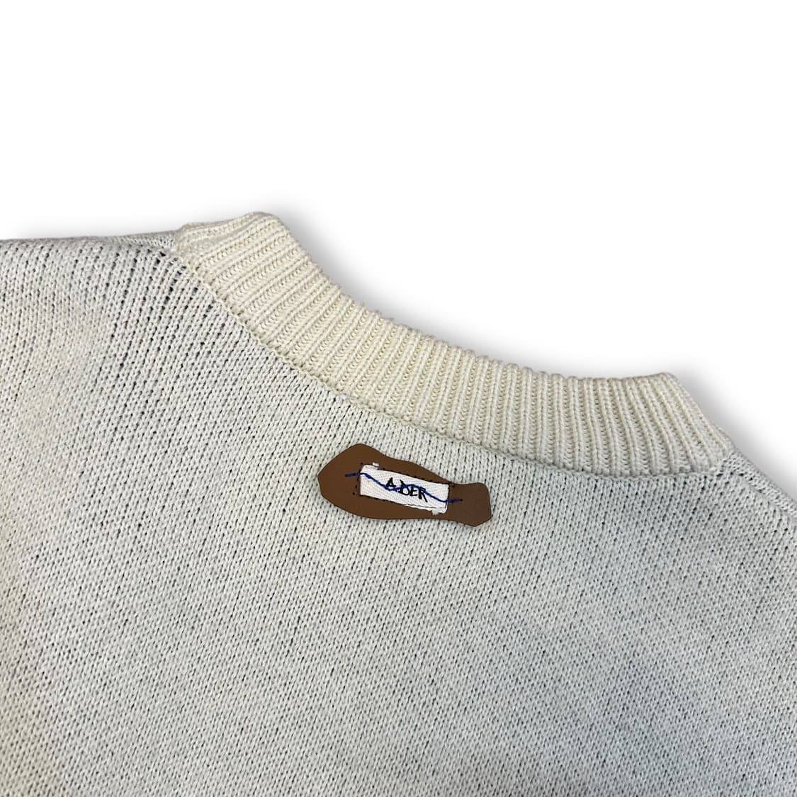 아더에러 헤비울 니트 상품이미지5