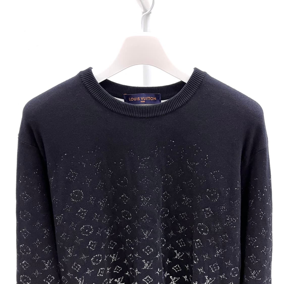 [S급/정품] 루이비통 그라데이션 모노그램 니트 L 상품이미지3