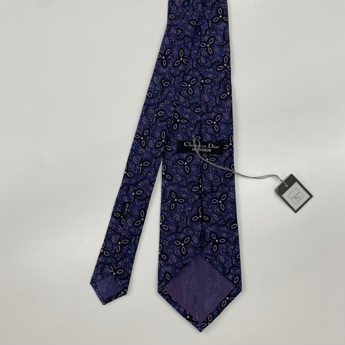 택달린 미사용품 크리스찬 디올(Dior) 명품 정품넥타이 8.4cm 상품이미지3