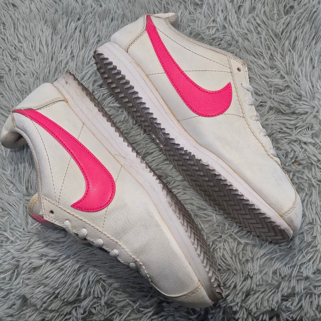 6q-28:나이키 코르테즈 핑크 스우시 화이트 러닝 스니커즈(23.5cm 상품이미지9