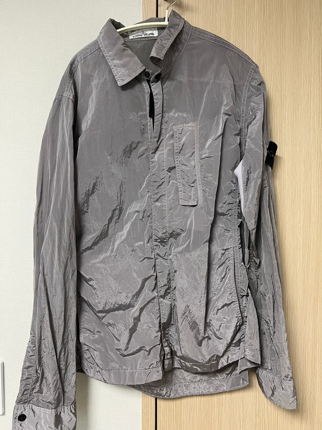 스톤아일랜드 나일론메탈 오버셔츠 그레이 L 17fw 상품이미지1