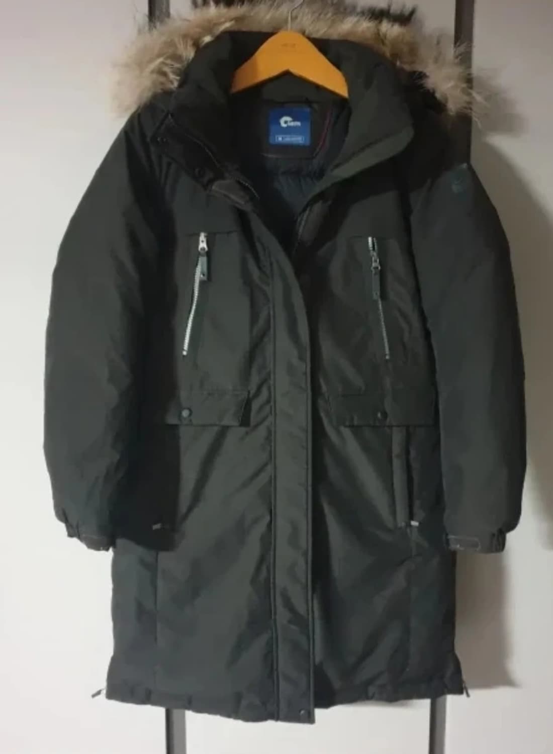 네파 여성 거위털 구스패딩. 싸이즈 90 입니다 상품이미지1