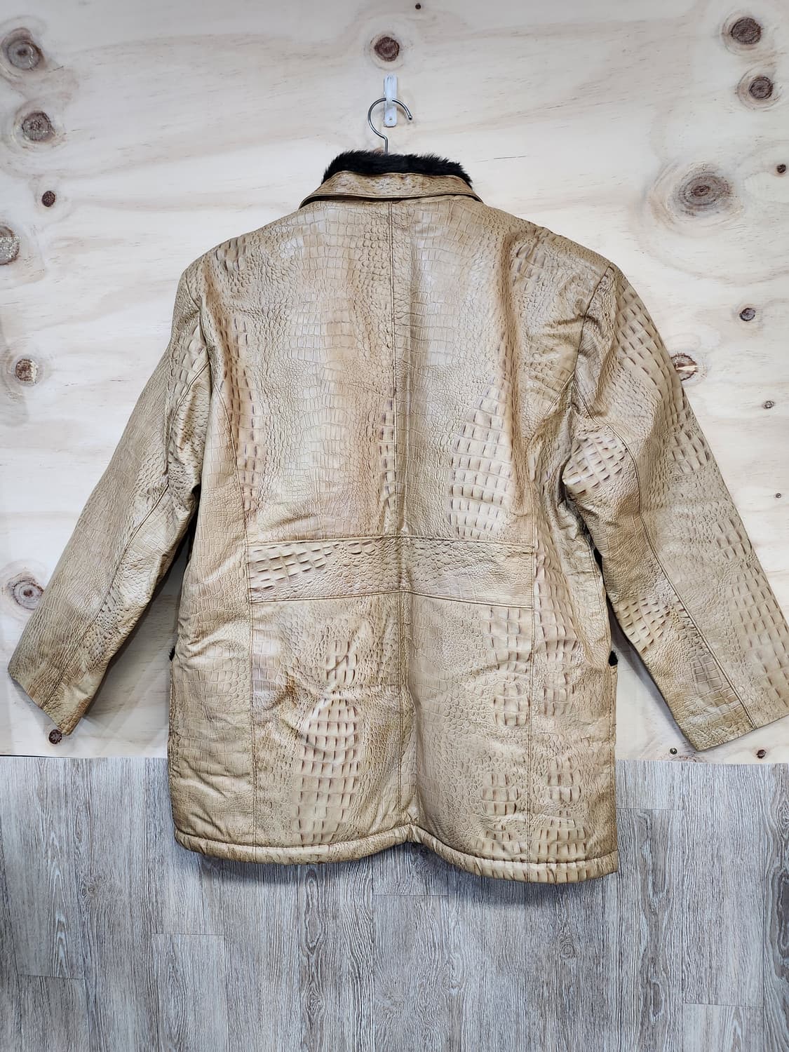 406) 위노하스터 Cavial winohaster 악어가죽 무스탕 자켓 상품이미지2