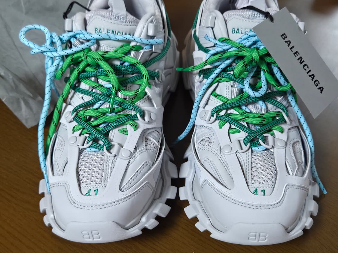 새상품)발렌시아가 트랙 트레일 레이스  상품이미지9