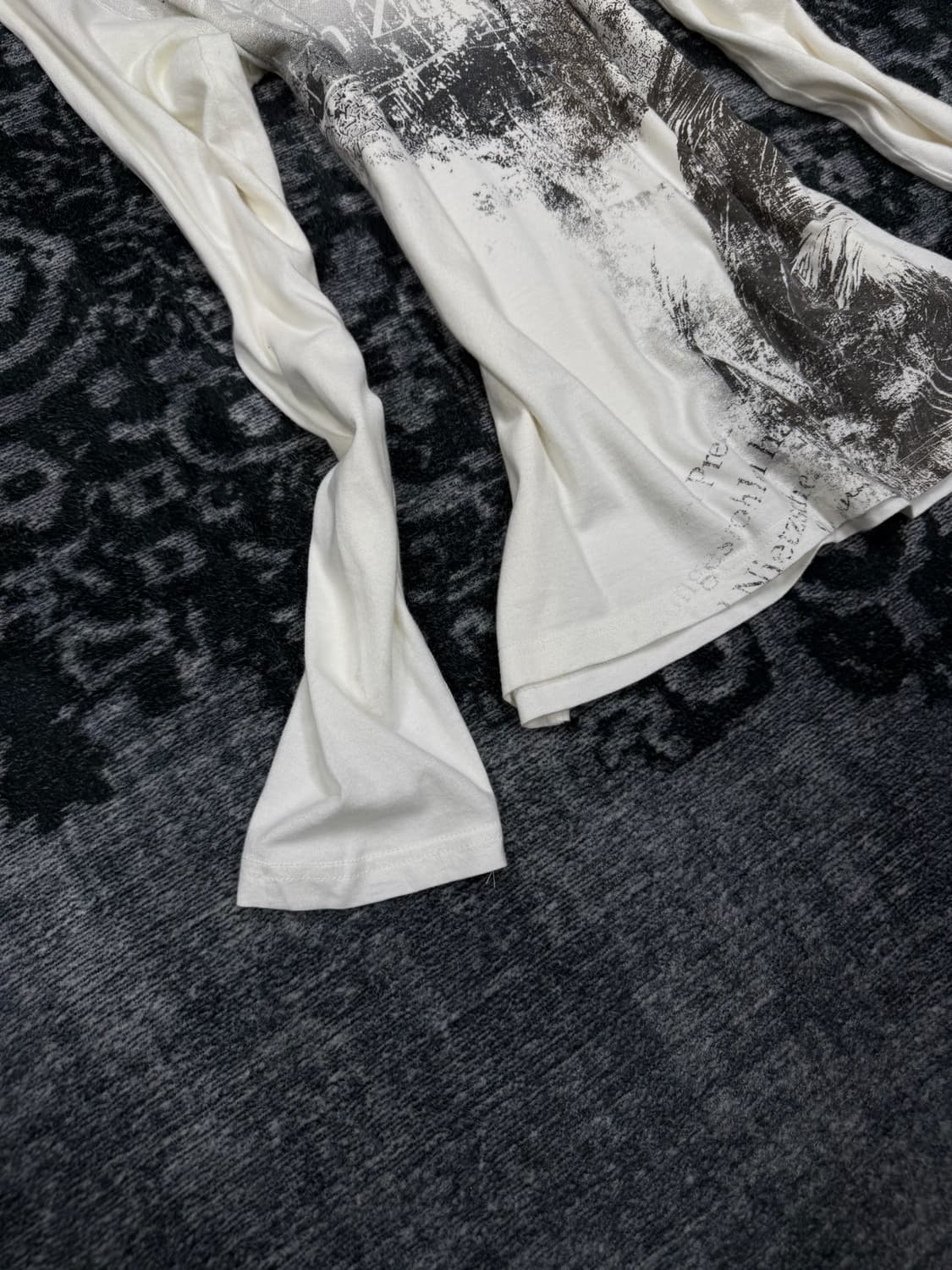 Schlussel 00s python lettering cut sew 상품이미지4