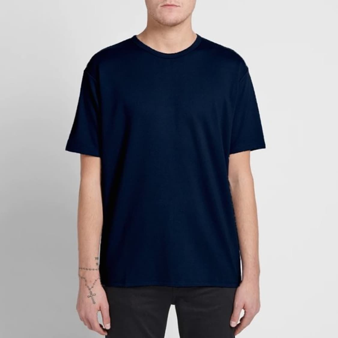 아크네 다크 네이비 나이아가라 반팔 티셔츠 상품이미지1