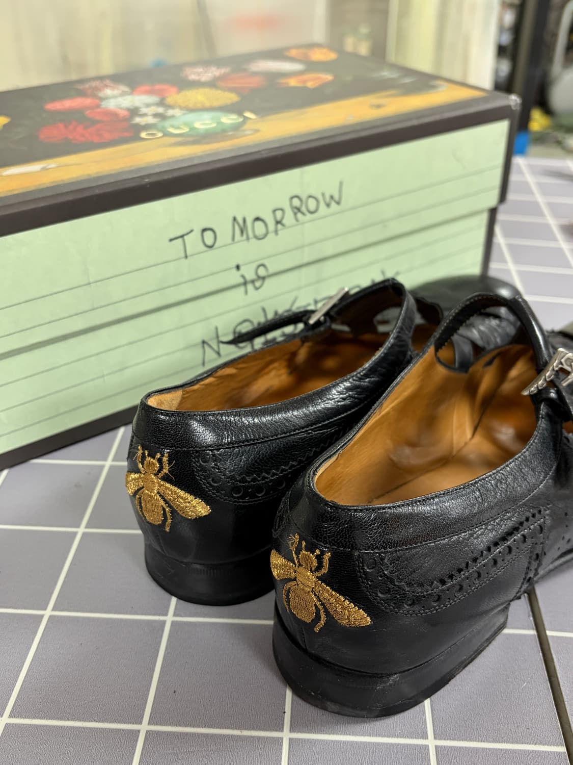 구찌(여름 구두 희귀 상품) 컷아웃 브로그 슈즈 280-285 상품이미지2