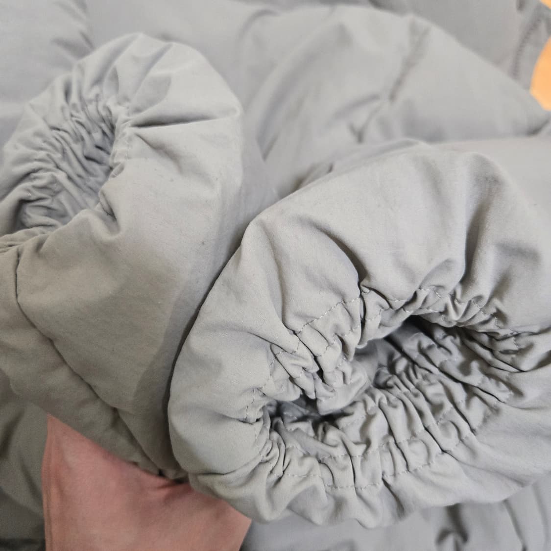 유니클로u 패디드 볼륨자켓 상품이미지3