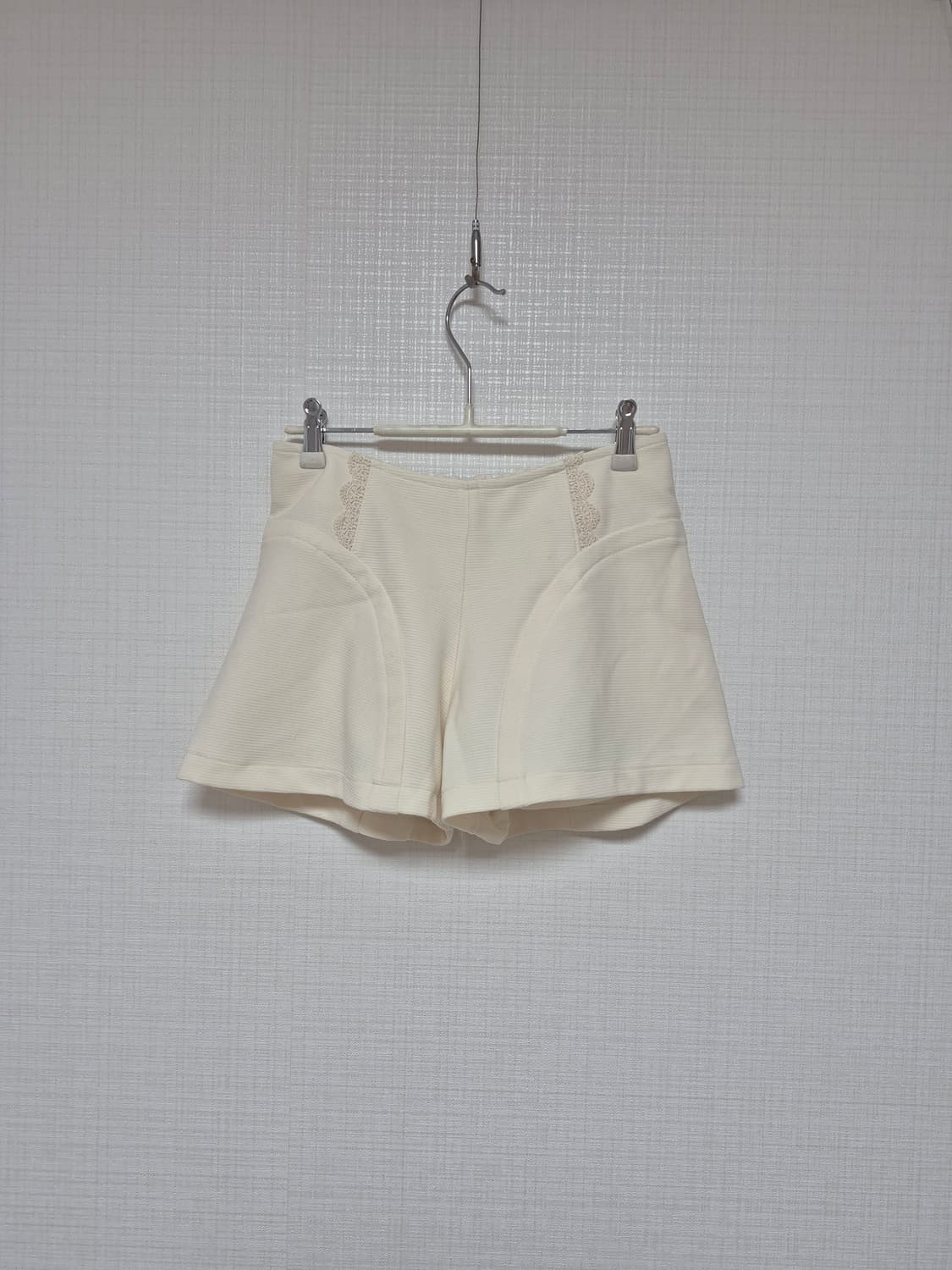 리즈리사 샘플 히메카지 플레어숏팬츠 아이보리 상품이미지1