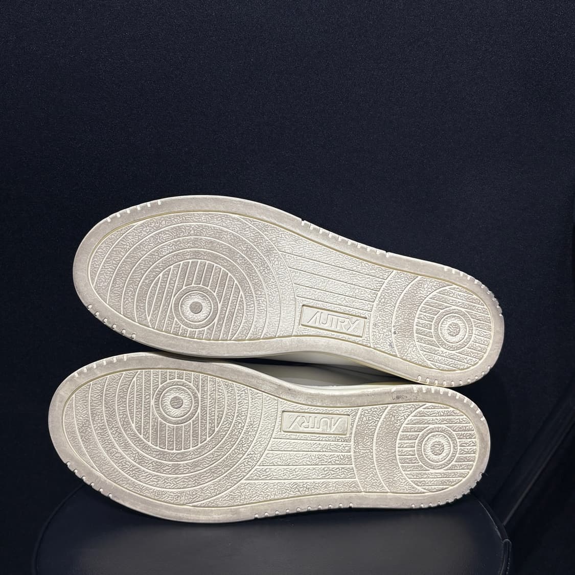 오트리 화이트 스니커즈 상품이미지7