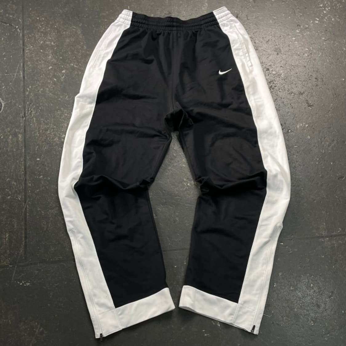 105 나이키 드라이핏 팬츠  상품이미지1