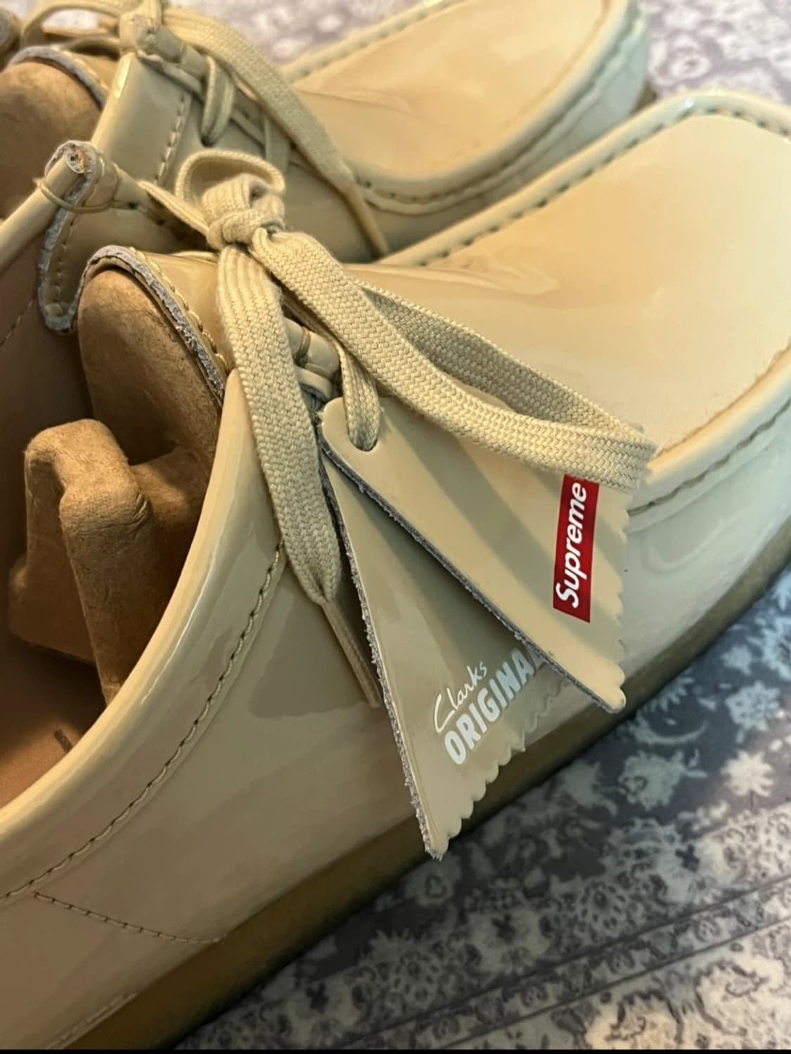 슈프림 클락스 왈라비 크림 255 상품이미지2