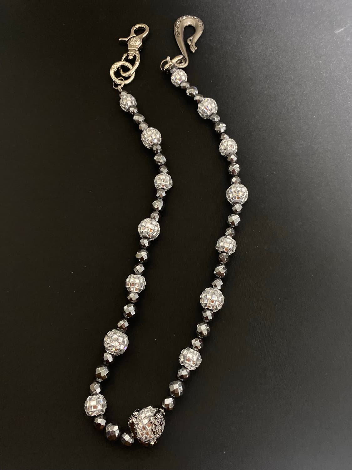 고딕 크리스탈 미러볼 키체인 상품이미지1