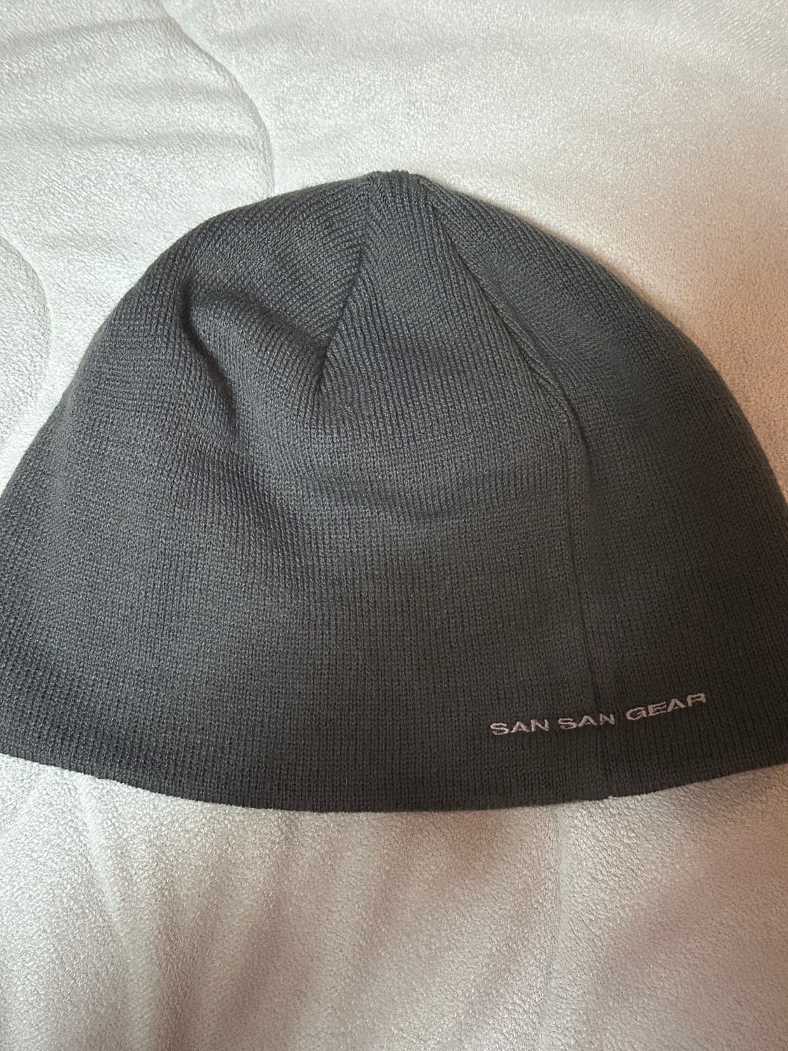 산산기어 비니 24fw 차콜 상품이미지2