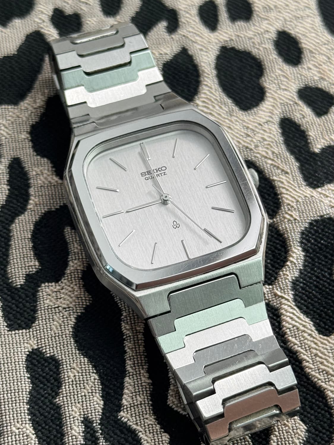 70s 빈티지 세이코 옥타곤 쿼츠 상품이미지2