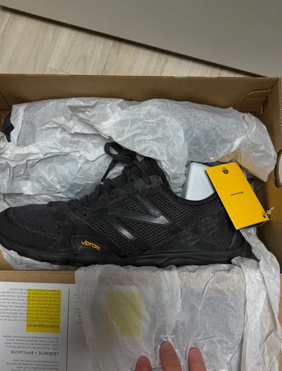 [285] 뉴발란스 미니머스 MT100 블랙 캐슬락 상품이미지1