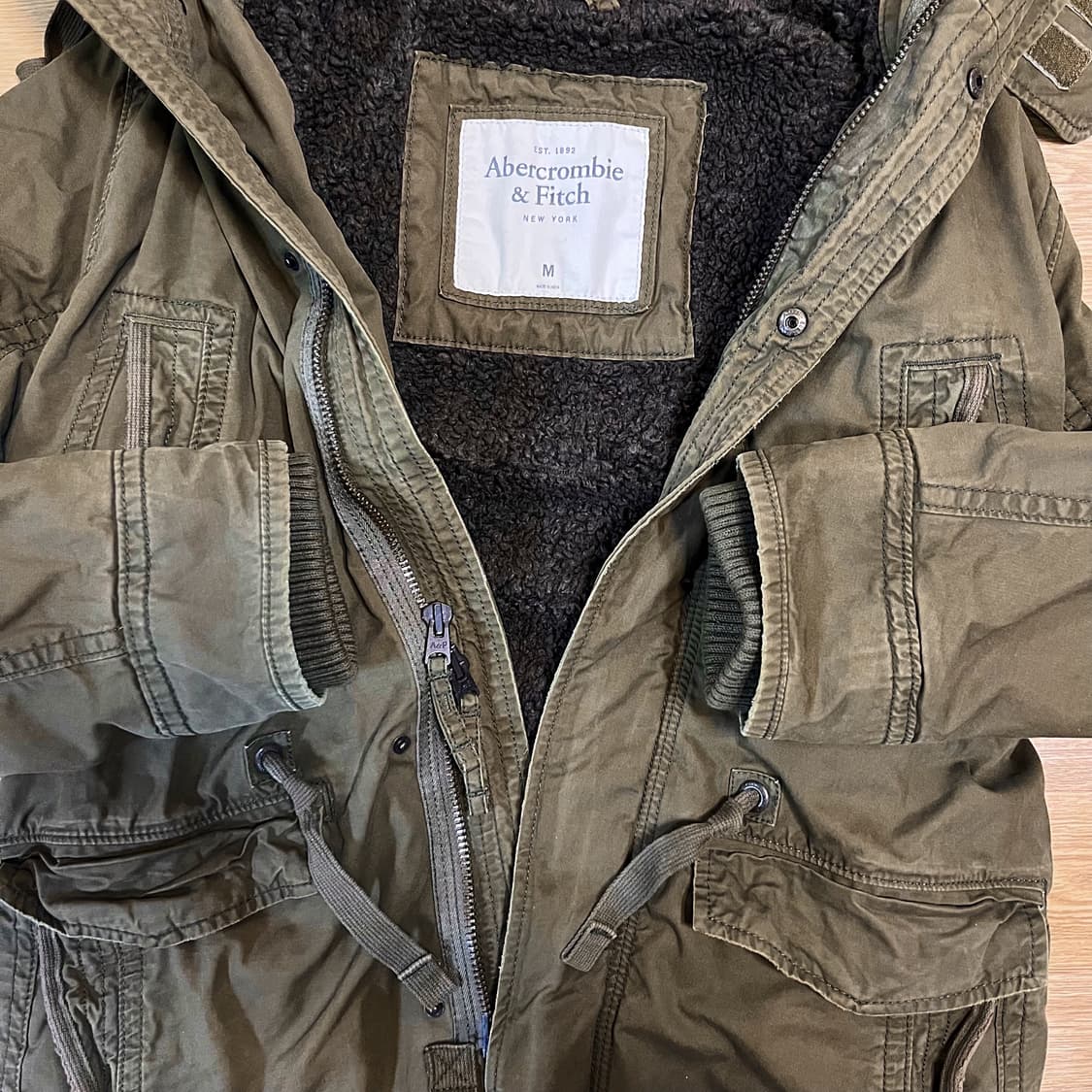 정품/오버M) 아베크롬비 프리미엄 아우터 쉐르파 양털 후드퍼 야상 패딩 상품이미지4