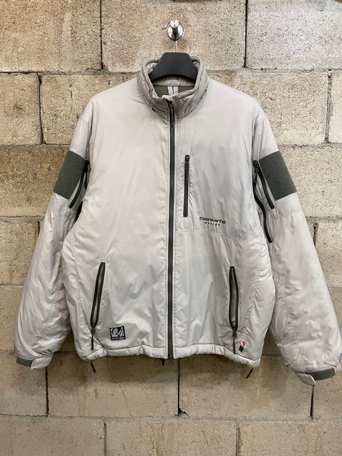 디스이즈네버댓 디네댓 PCU 프리마로프트 자켓 상품이미지1