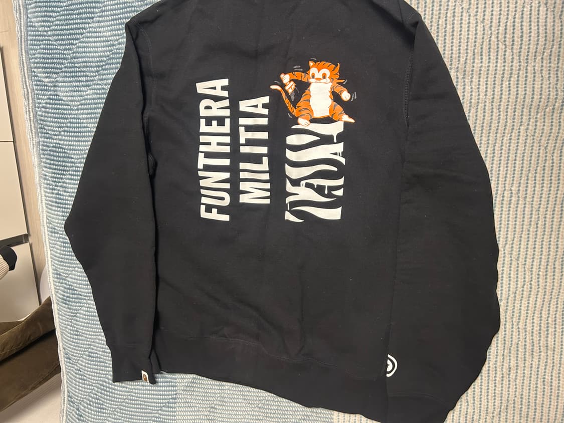 베이프 타이거 맨투맨 xl 상품이미지2