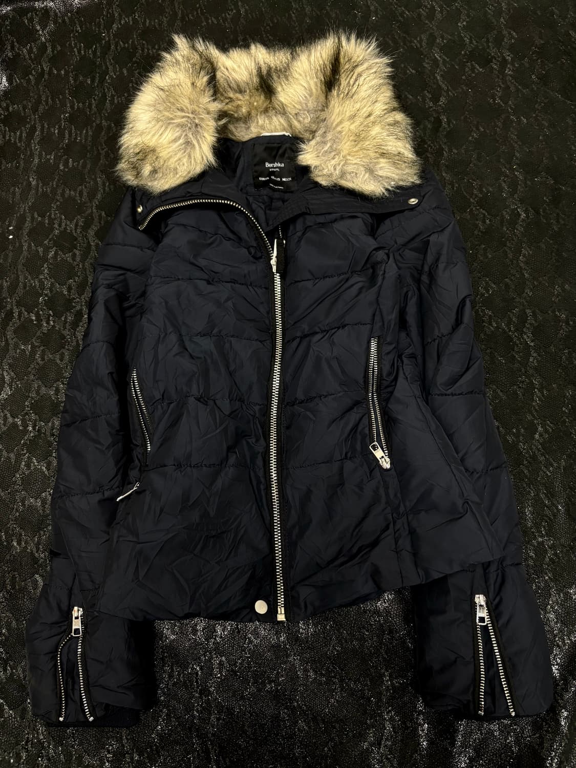 “Bershka” Fur Trimming Navy Padded Jacke 상품이미지1