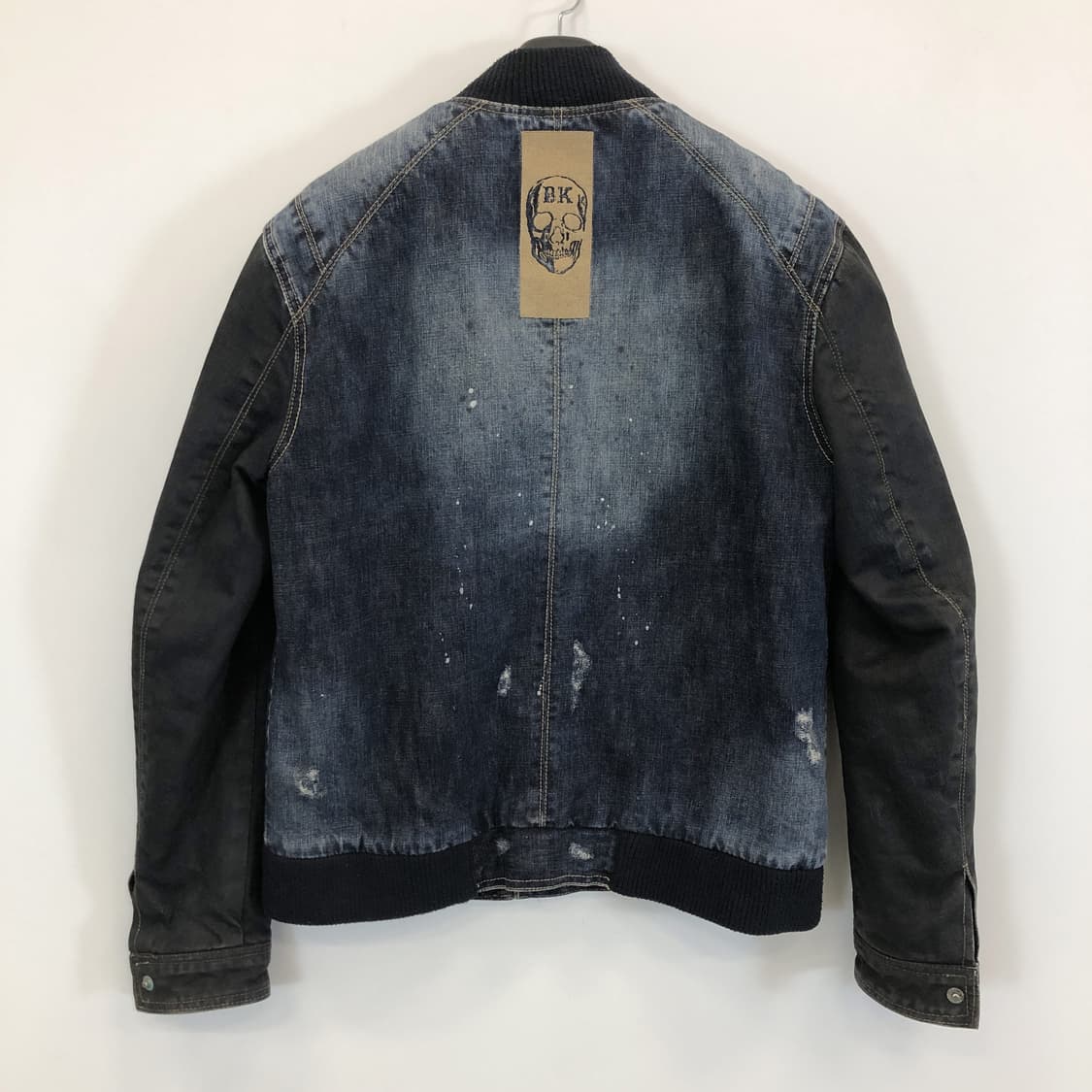 버커루 스컬 봄버 엠브로이드 바시티점퍼 L 상품이미지4