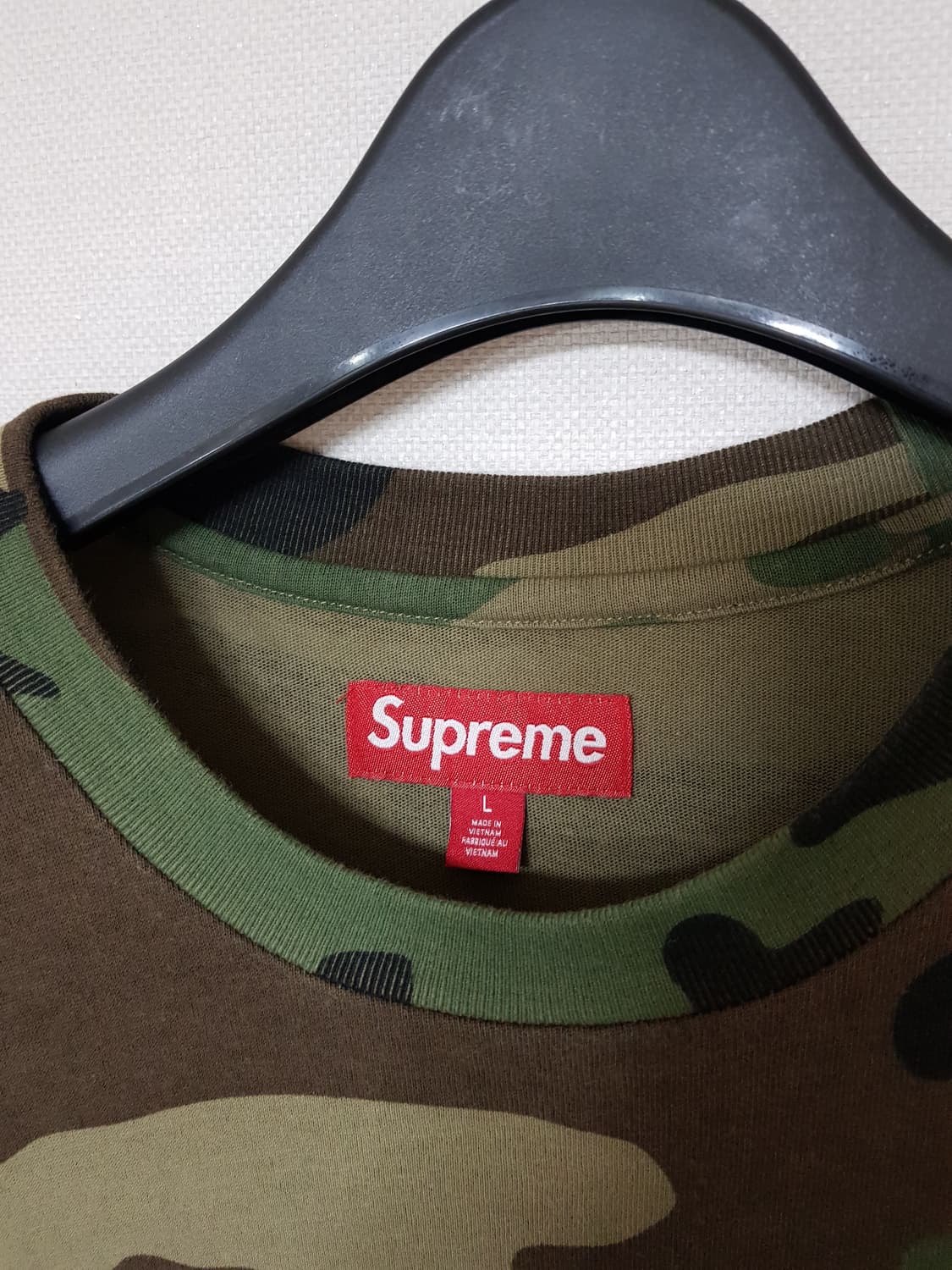 슈프림 케피탈 반팔 티셔츠 우드랜드 카모 25SS 상품이미지5