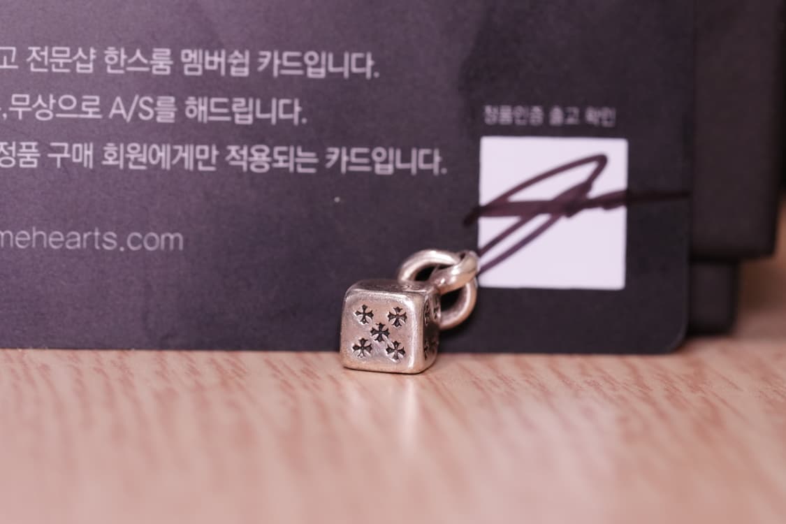 크롬하츠 다이스 참 판매합니다 상품이미지3