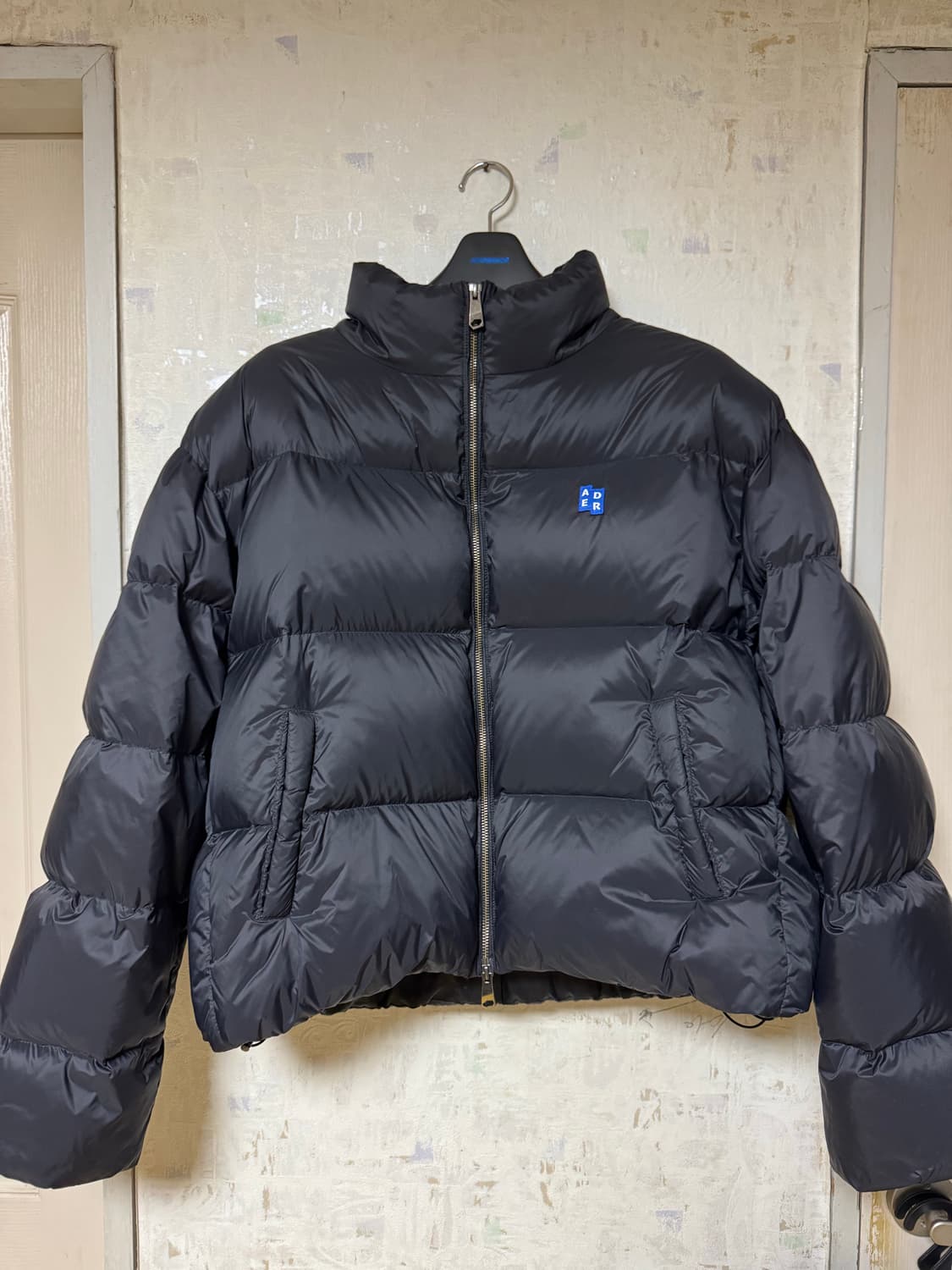 아더에러 시그니피컨트 패딩 블랙 M사이즈 상품이미지1