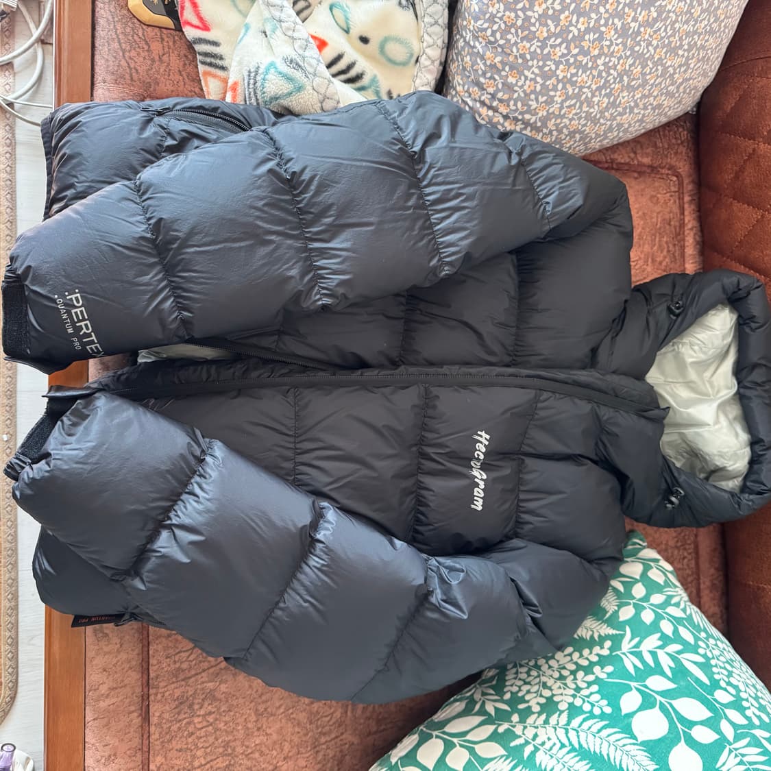 베이스침낭 헥토그램 카키m 블랙s 상품이미지2