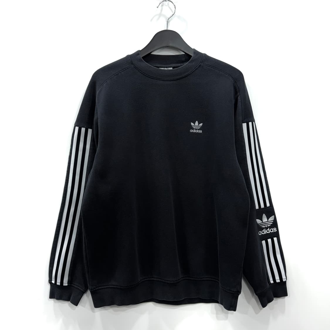 아디다스 맨투맨 M 상품이미지1