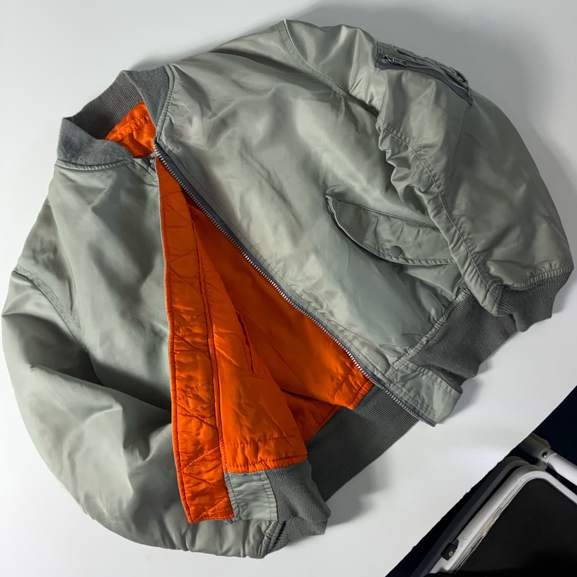 Alpha  알파인더스트리 90,s USA MA-1 플라이트 자켓  상품이미지1