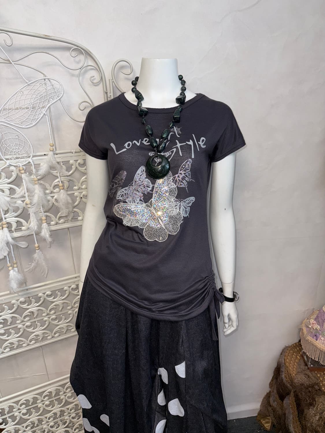 Charcoal spangled butterfly shirring 반팔티 상품이미지2