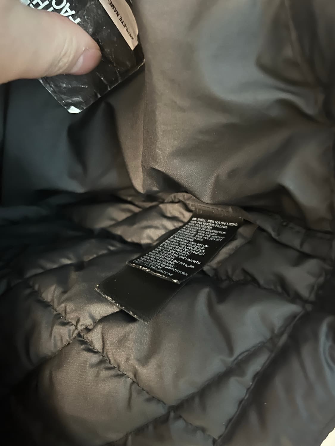 노스페이스 블랙 퀄팅 경량 패딩 (M)  상품이미지5