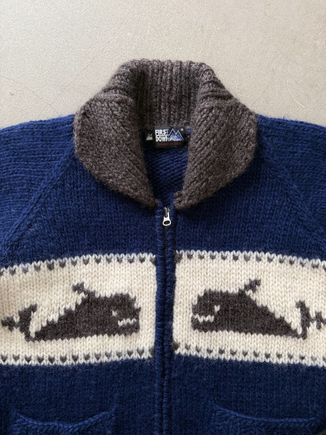 First Down Whale Cowichan Sweater 상품이미지3