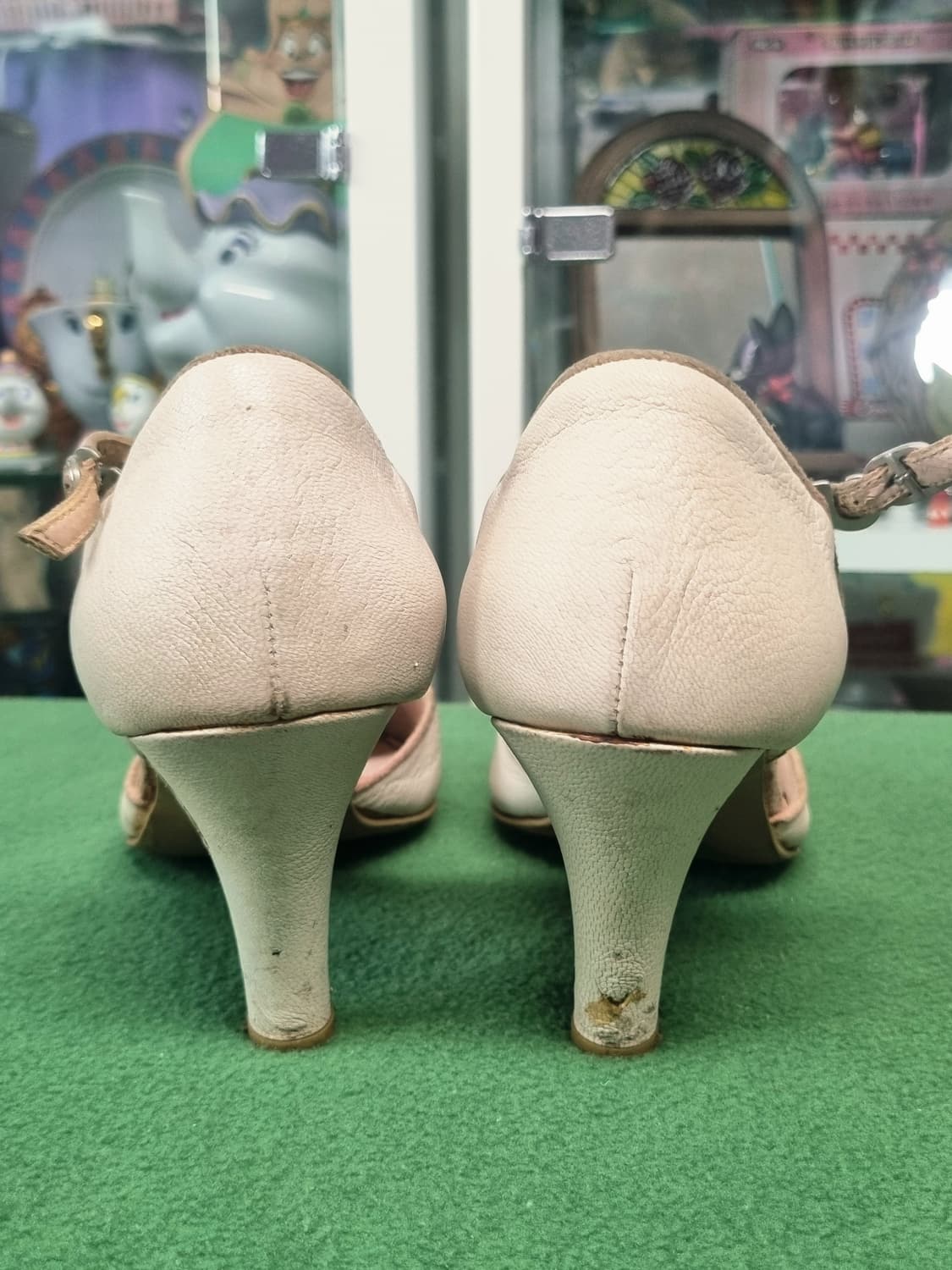 빈티지 핑크 스웨이드 단추 구두 상품이미지3