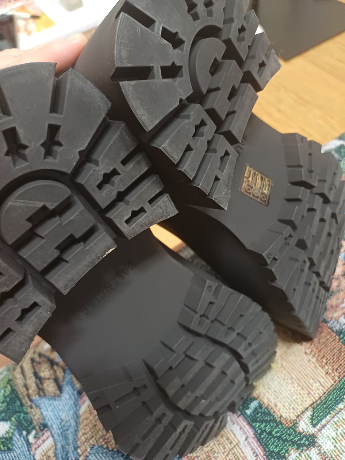 발렌시아가 트루퍼 38 상품이미지9