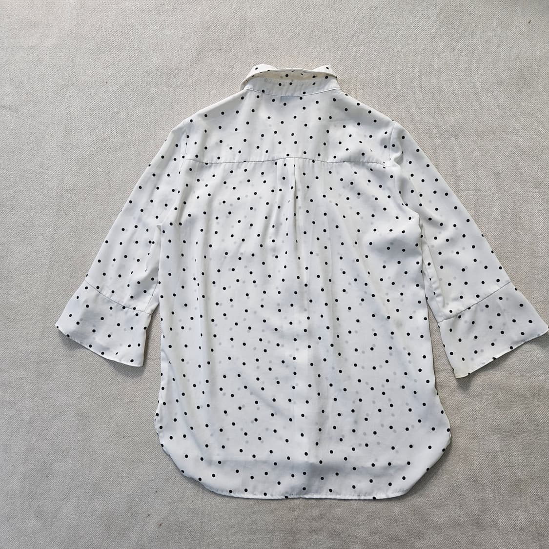 실측확인 로엠 여성 패턴 블라우스 0407Y 상품이미지2