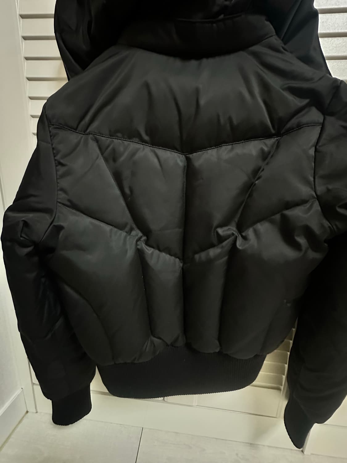 퓨마 핑크로고 빈티지 패딩 상품이미지2