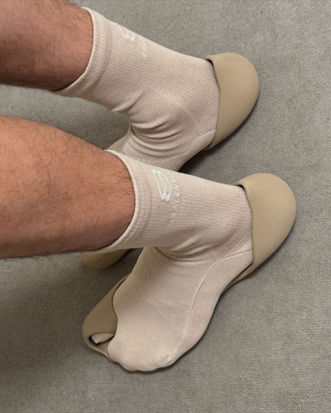 [43] 발렌시아가 제로 스니커즈 베이지 상품이미지4