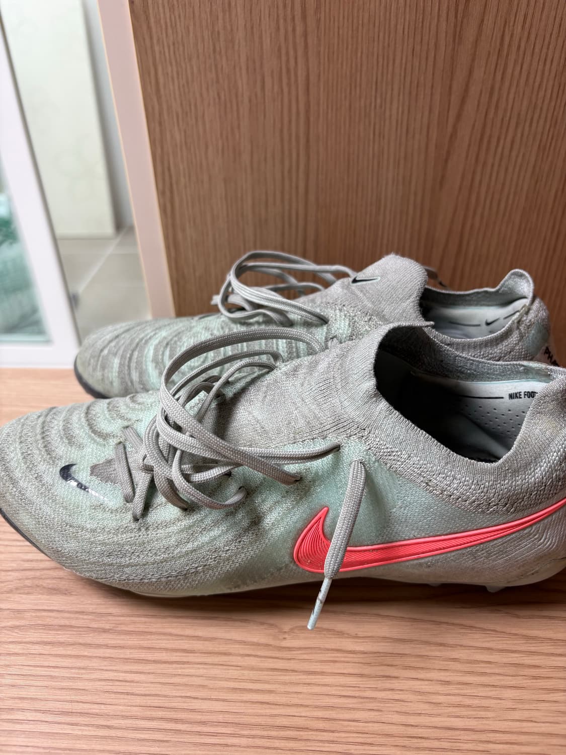 나이키 팬텀 GX 축구화 상품이미지2