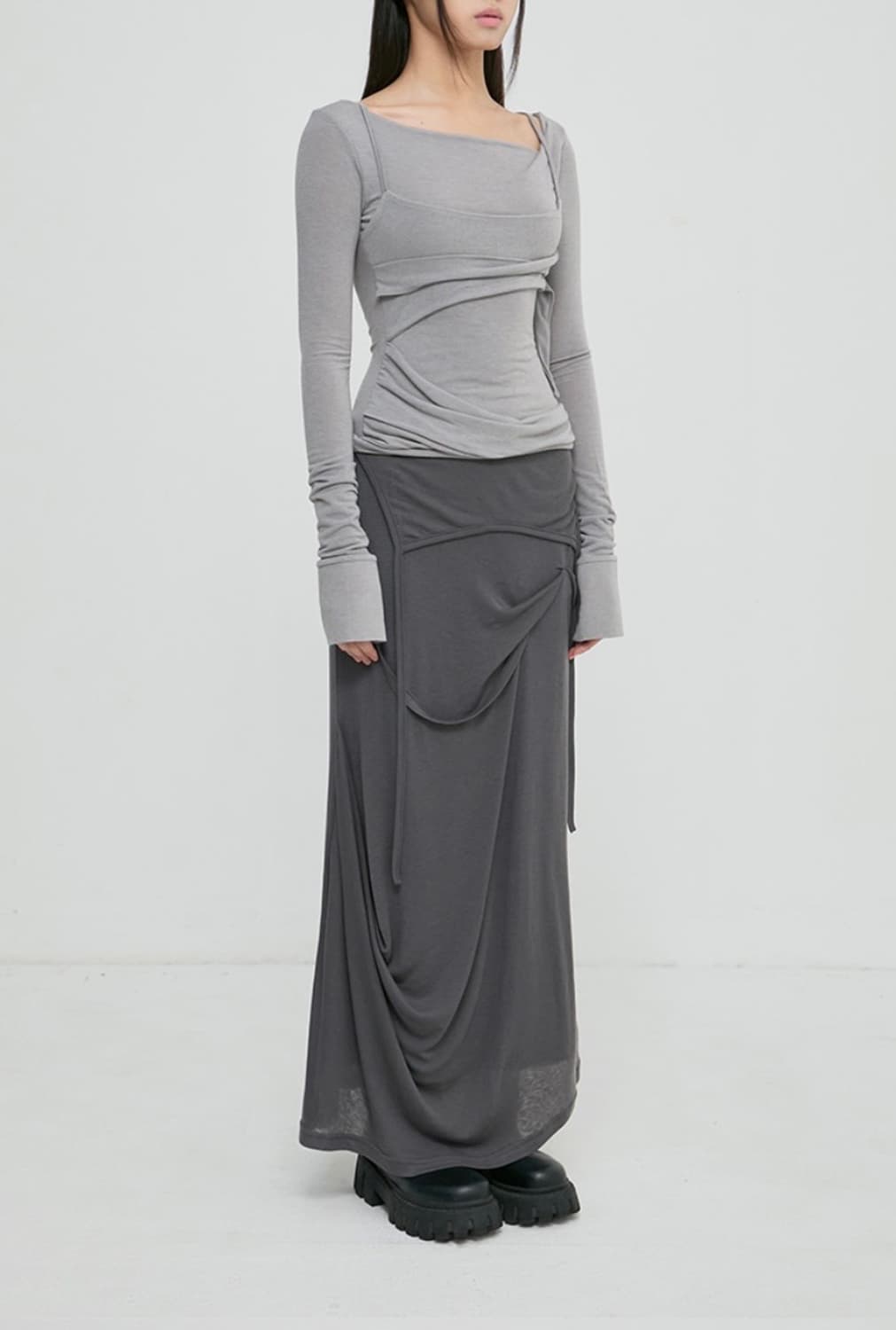 flareup 플레어업 드레이프 롱스커트 다크그레이 상품이미지1