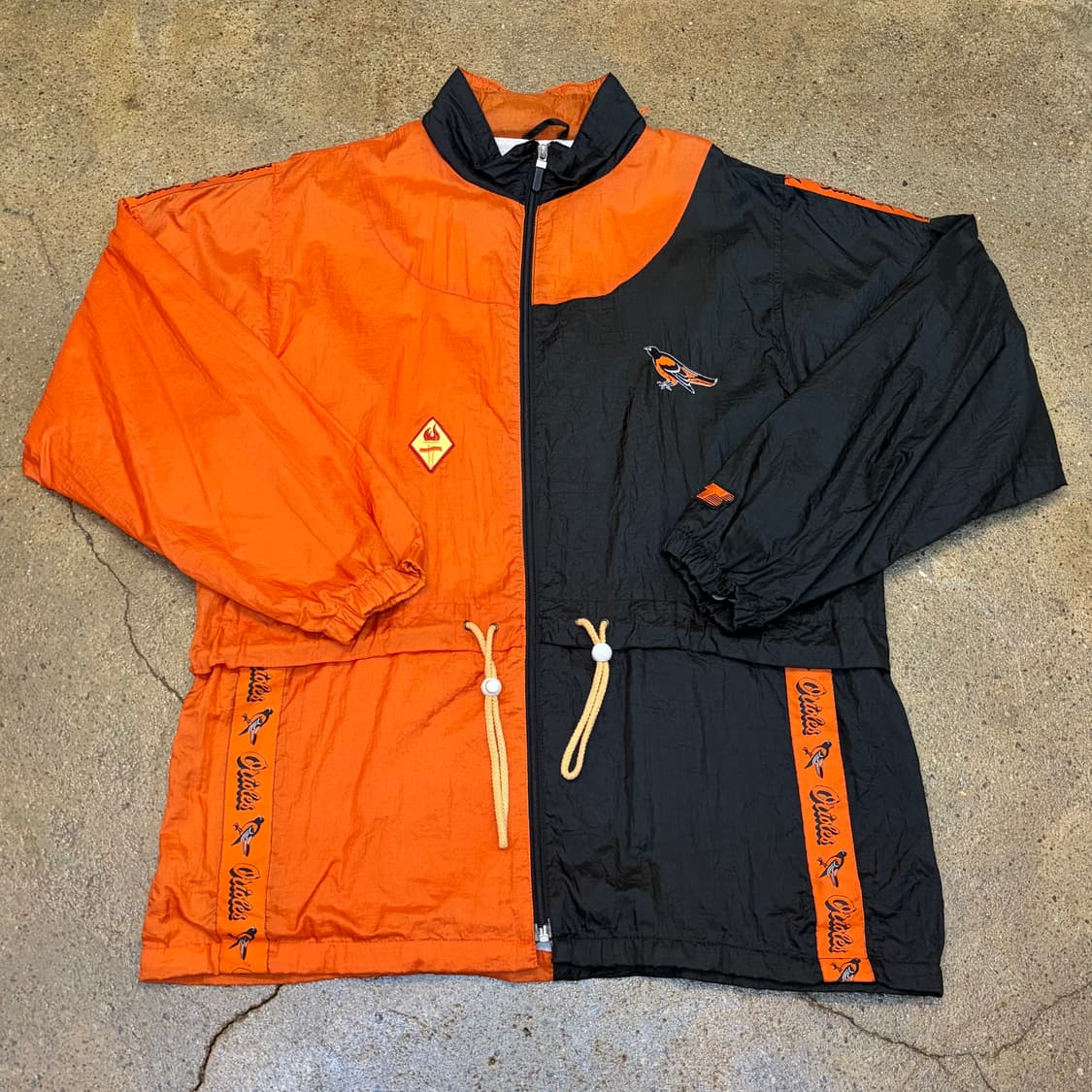 레어 90s 미국 빈티지 제뉴언머천다이즈 MLB 볼티모어 바람막이 상품이미지1