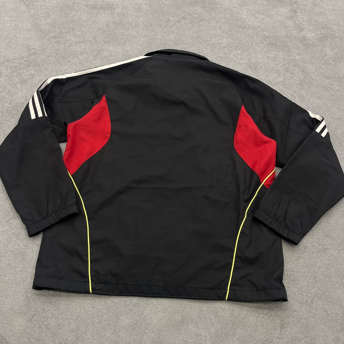 105 아디다스 블랙 바람막이 자켓 상품이미지4